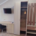 Трёхместный стандартный номер гостевого дома ЛенАрт